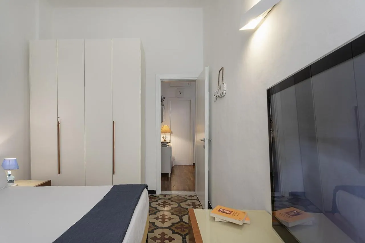 Casa Marilu Nel Centro Storico Di Rapallo By Wonderful Italy 0*,