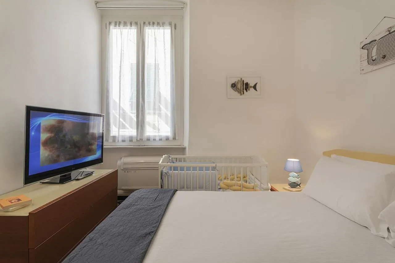 Casa Marilu Nel Centro Storico Di Rapallo By Wonderful Italy Apartment
